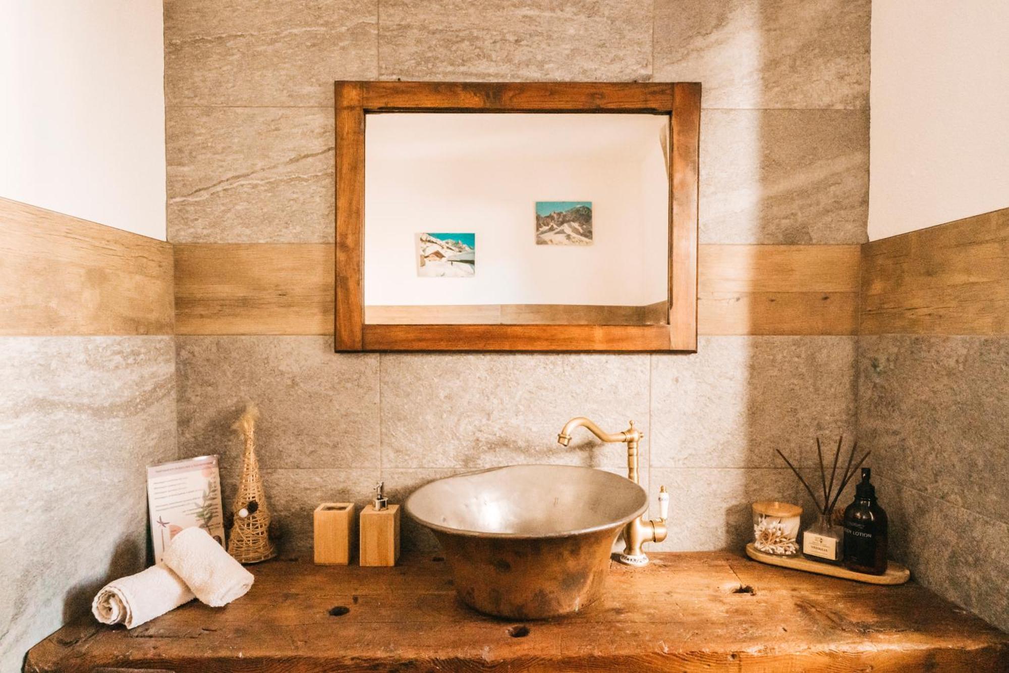 Le Chalet Du Village Chambave Kültér fotó